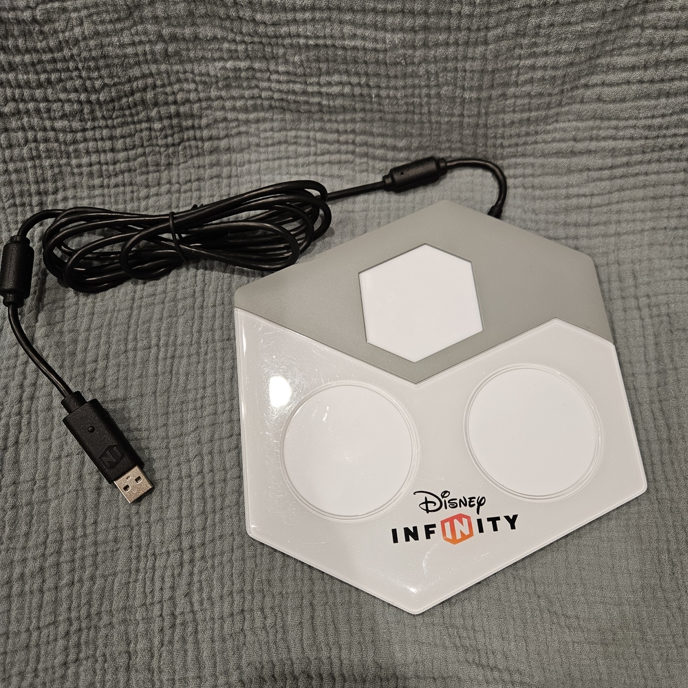 Disney Infinity Base with USB Cable - Untested